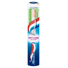 Зубна щітка Aquafresh Intence Clean (середня)